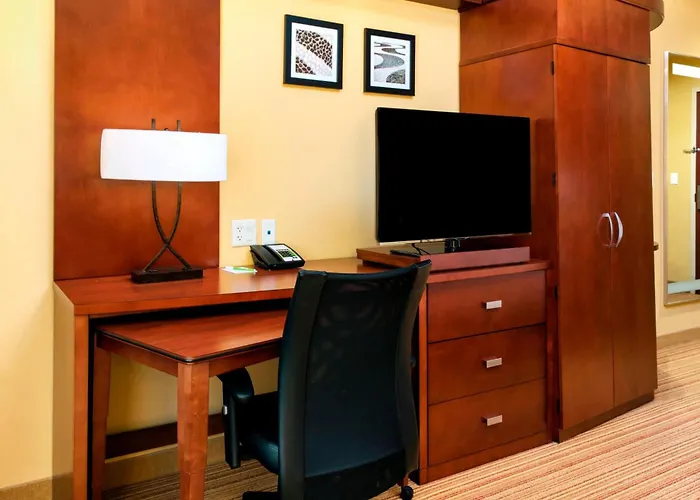 Courtyard By Marriott Miami Homestead