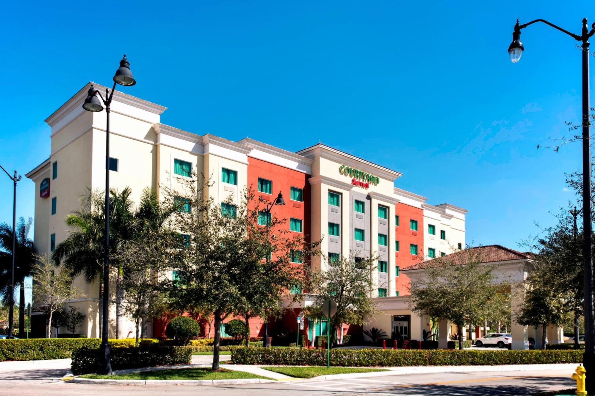 Courtyard By Marriott Miami 4* Homestead